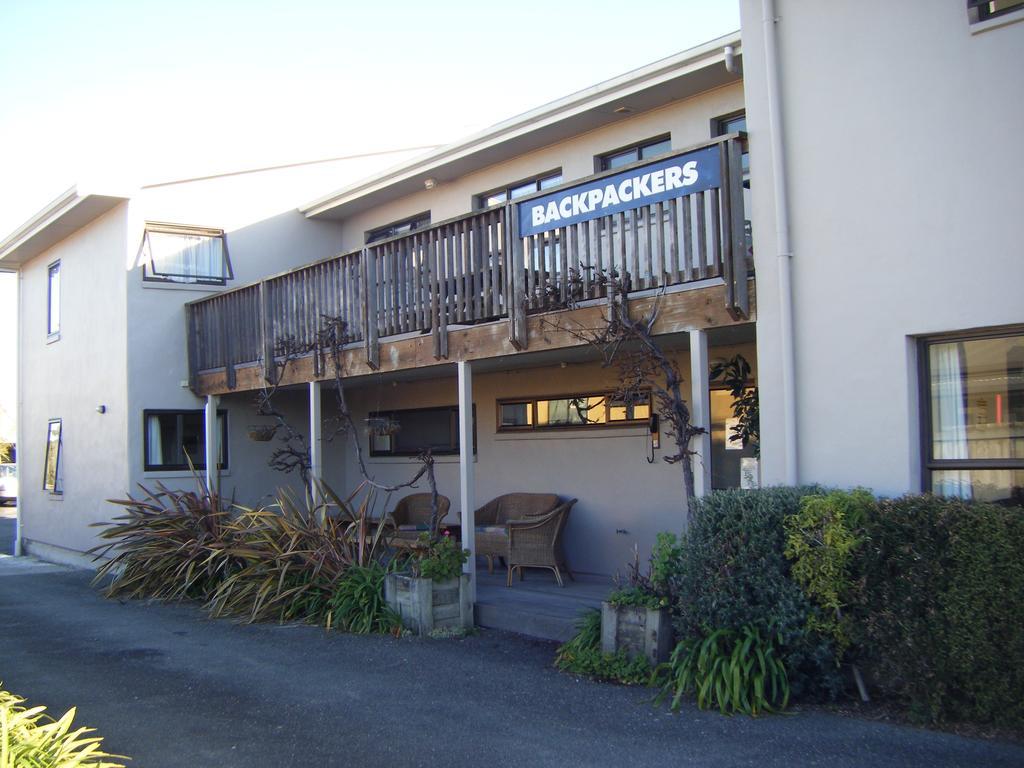 Hat Trick Lodge Motueka Exterior foto