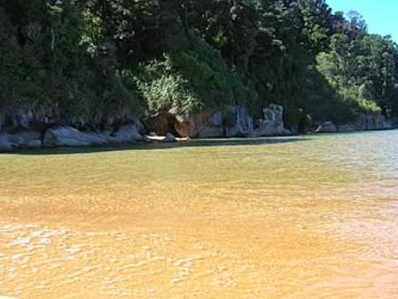 Hat Trick Lodge Motueka Exterior foto
